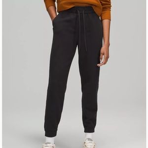 New Lululemon loungeful jogger